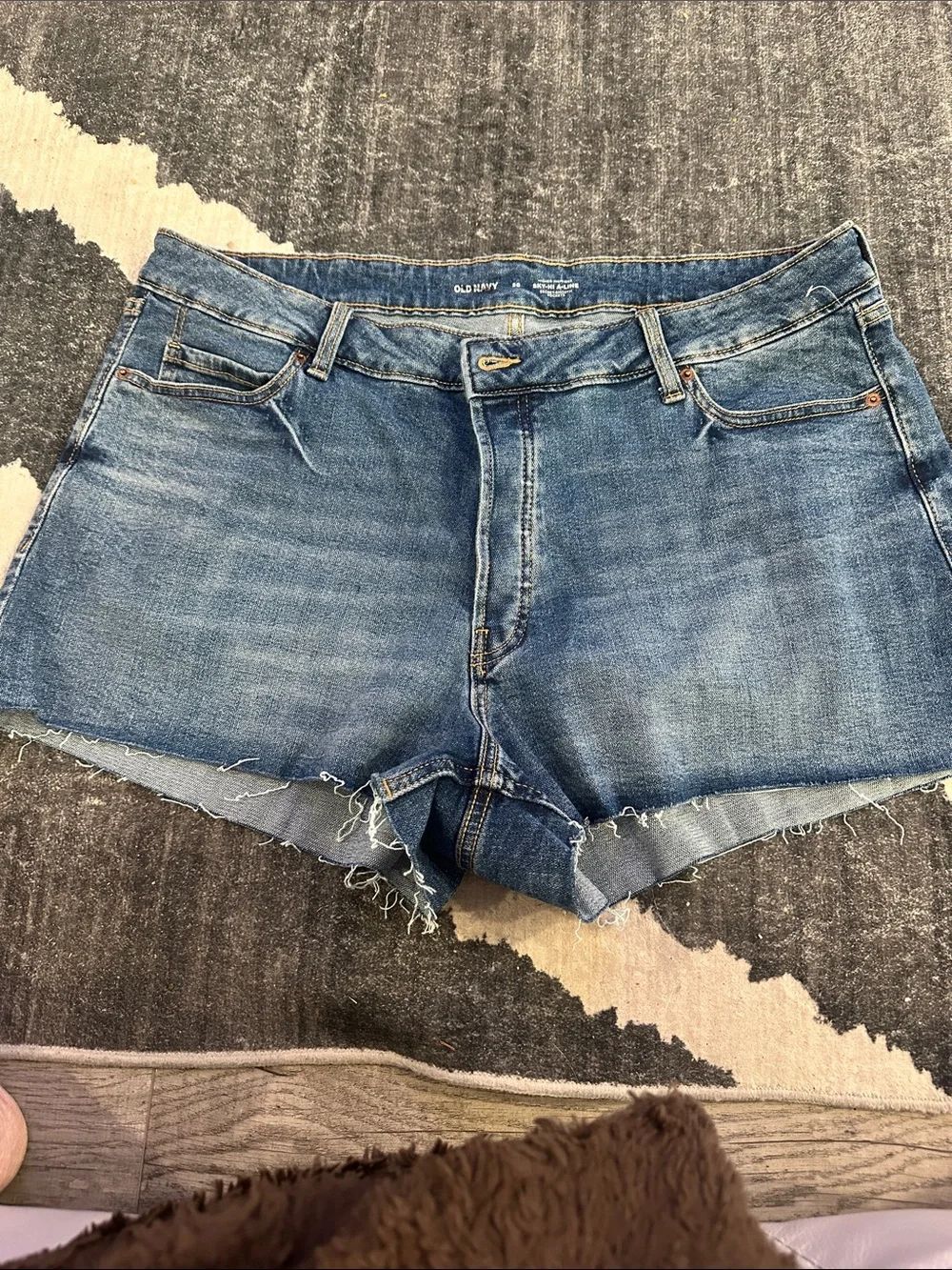 NWOT Old Navy Washed Blue Denim Frayed Hem Shorts